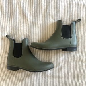 Ankle Rain Boots